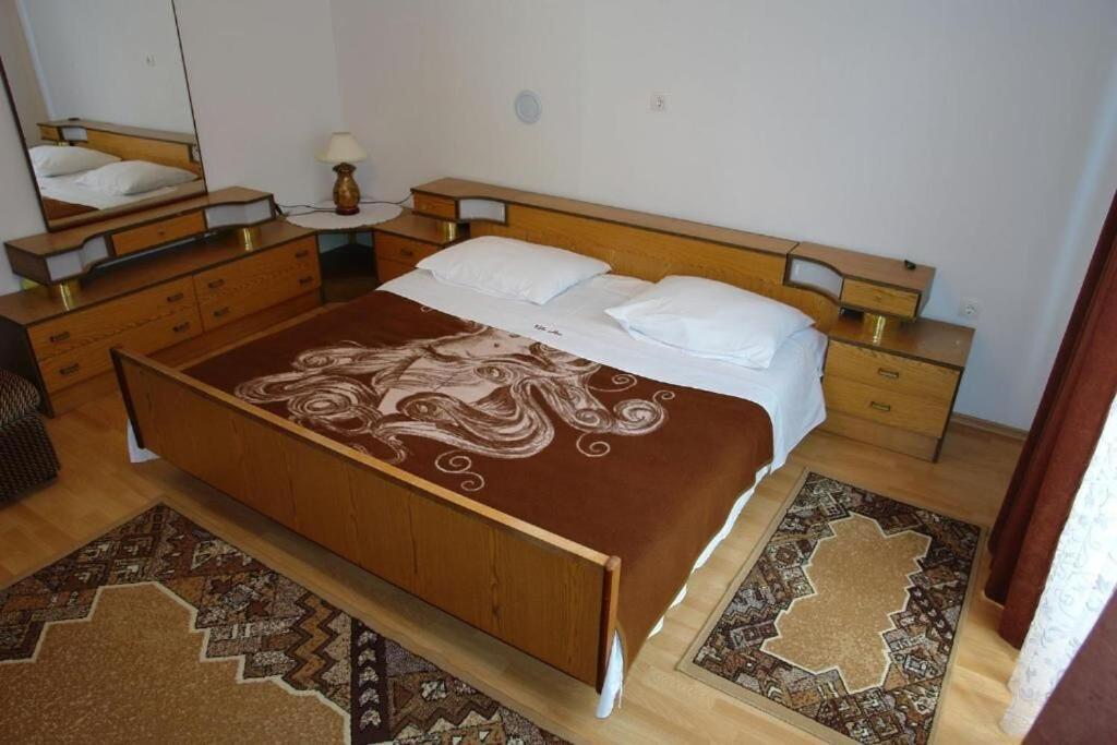 Apartments Nikolina Novi Vinodolski Kültér fotó