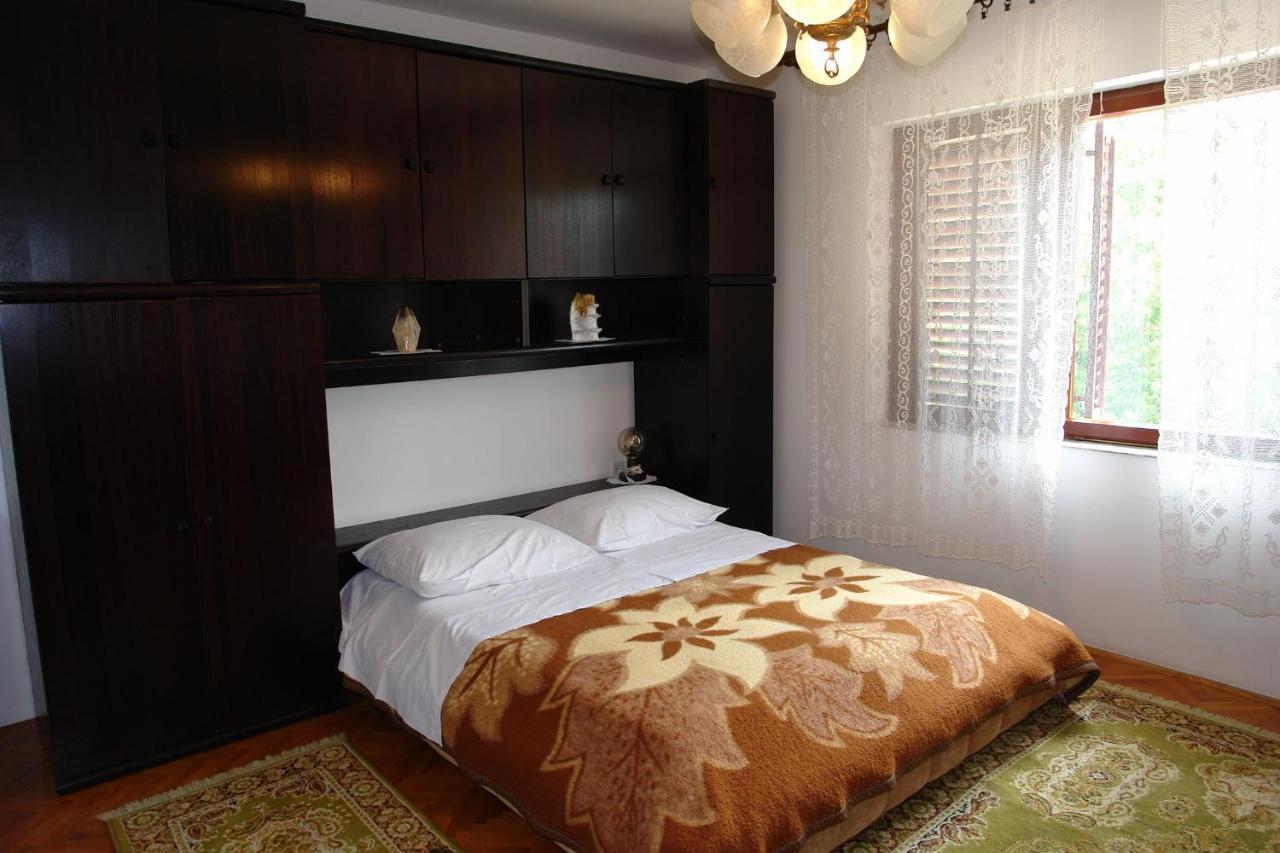 Apartments Nikolina Novi Vinodolski Kültér fotó