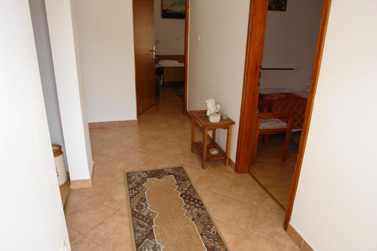 Apartments Nikolina Novi Vinodolski Kültér fotó