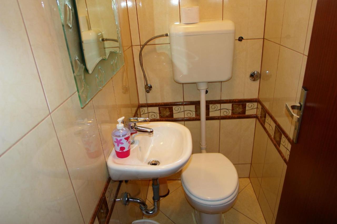 Apartments Nikolina Novi Vinodolski Kültér fotó