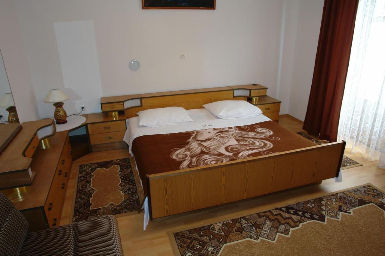 Apartments Nikolina Novi Vinodolski Kültér fotó