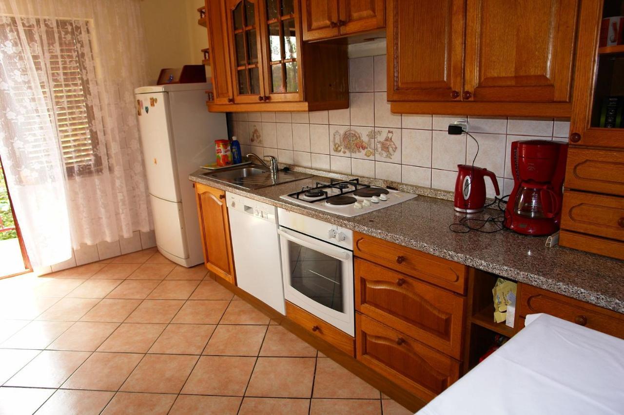 Apartments Nikolina Novi Vinodolski Kültér fotó