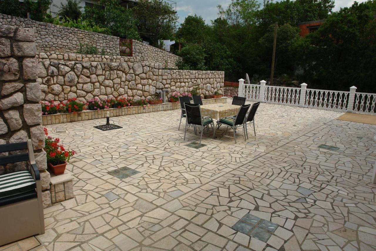 Apartments Nikolina Novi Vinodolski Kültér fotó
