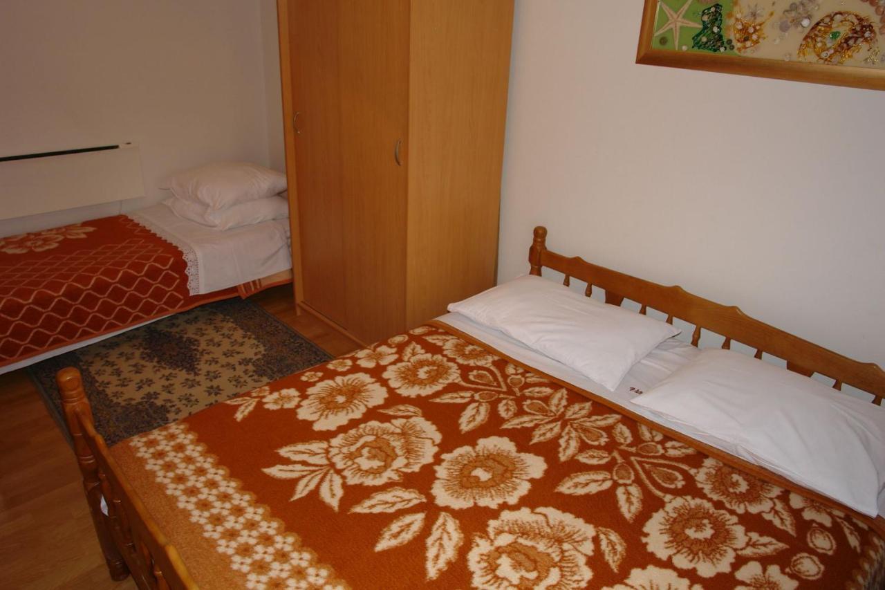 Apartments Nikolina Novi Vinodolski Kültér fotó