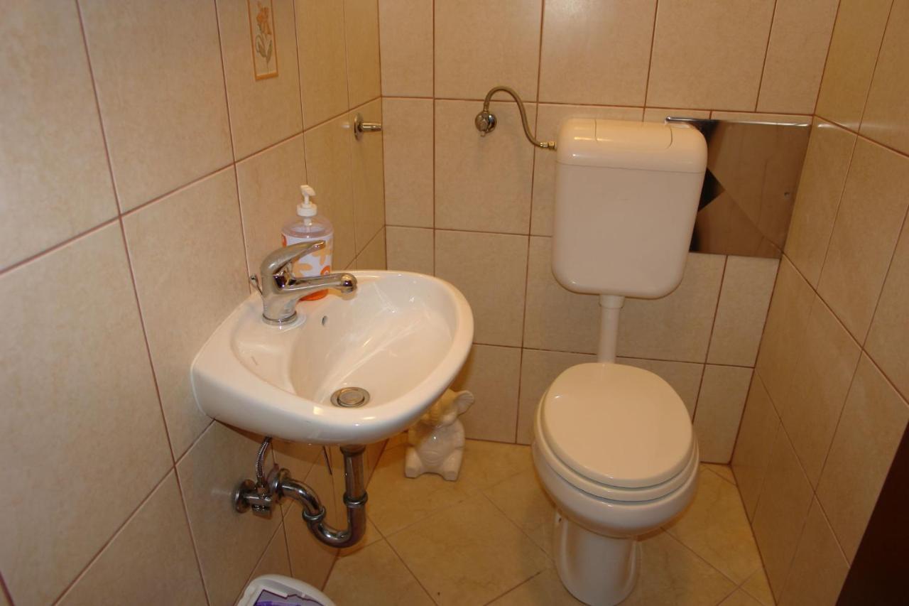 Apartments Nikolina Novi Vinodolski Kültér fotó