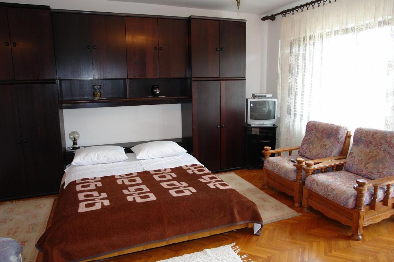 Apartments Nikolina Novi Vinodolski Kültér fotó